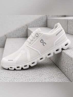 On Cloud 6 Triple White Athletic Running Casual Sneakers